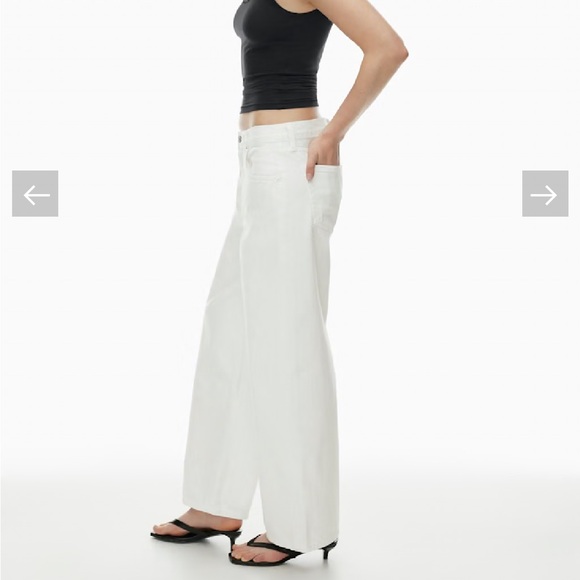 Citizens of Humanity Pina Cropped Low Rise Baggy Cotton Jean in Chalk - Picture 3 of 11